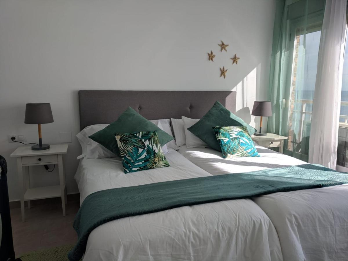 Apartamento primera linea de playa del Postiguet Alicante Exterior foto