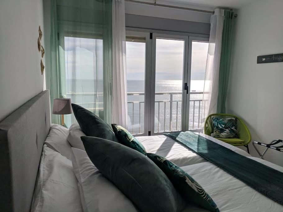Apartamento primera linea de playa del Postiguet Alicante Exterior foto