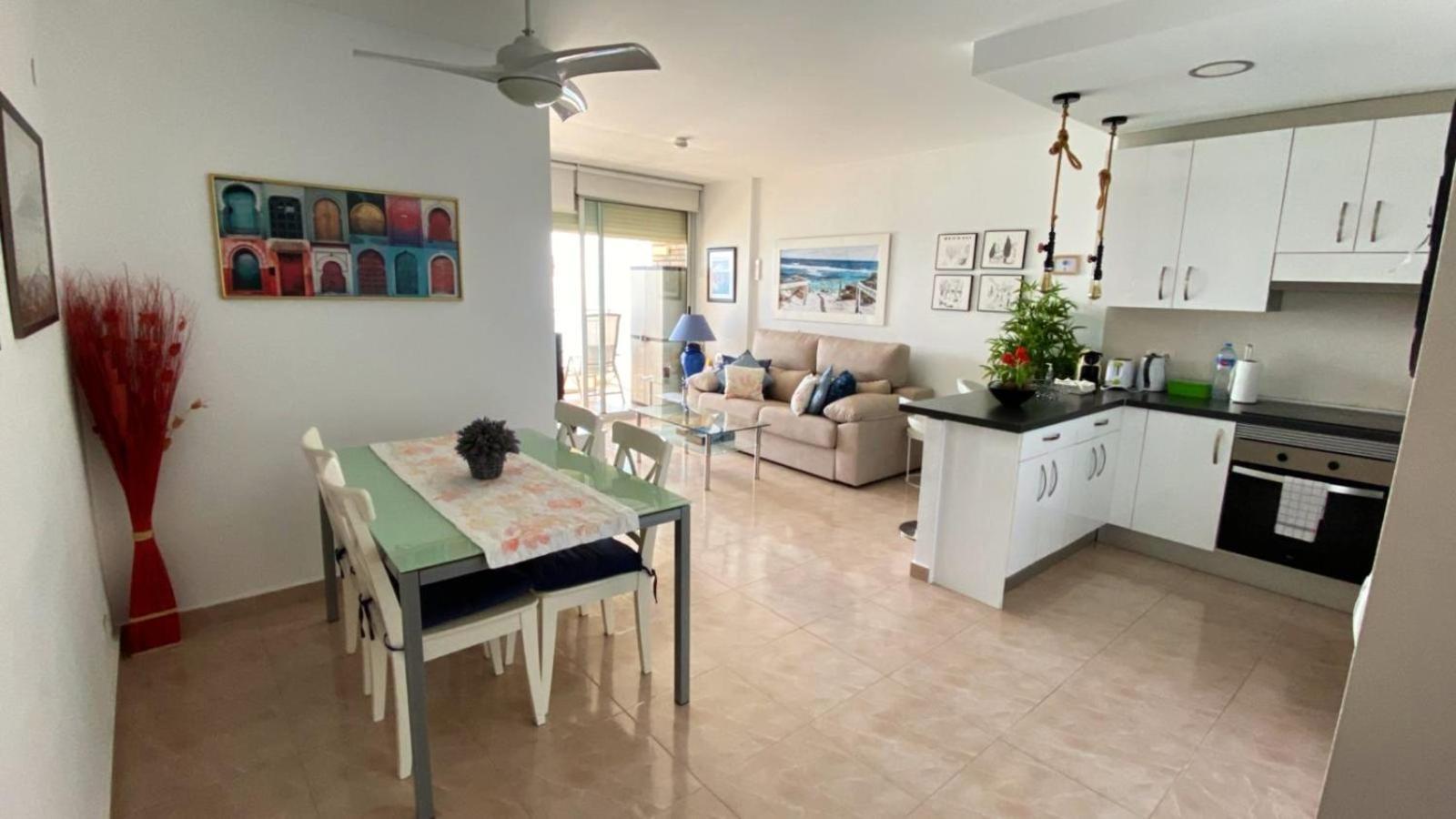 Apartamento primera linea de playa del Postiguet Alicante Exterior foto