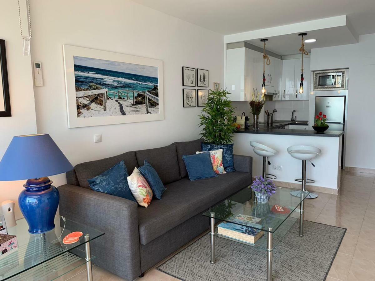 Apartamento primera linea de playa del Postiguet Alicante Exterior foto